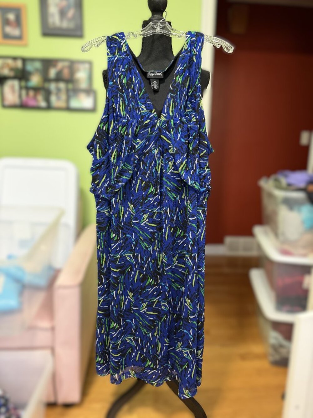 Maggie Barnes 4x (30/32) Sleeveless Midi Dress